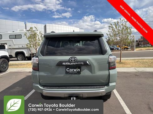 Used 2022 Toyota 4Runner TRD Off-Road Premium w/ Moonroof Package image 6