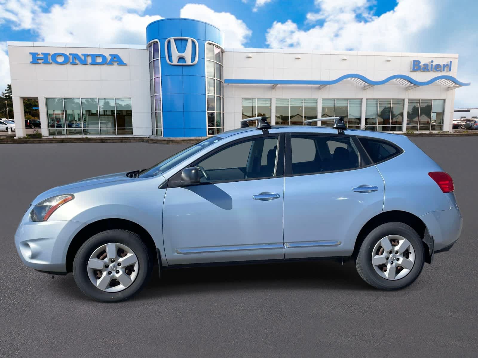 Used 2014 Nissan Rogue S AWD/4WD image 2