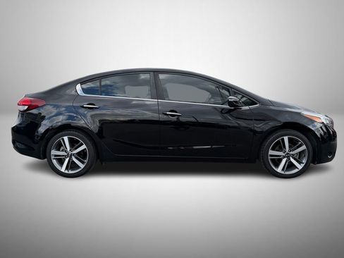 Used 2017 Kia Forte EX FWD image 5