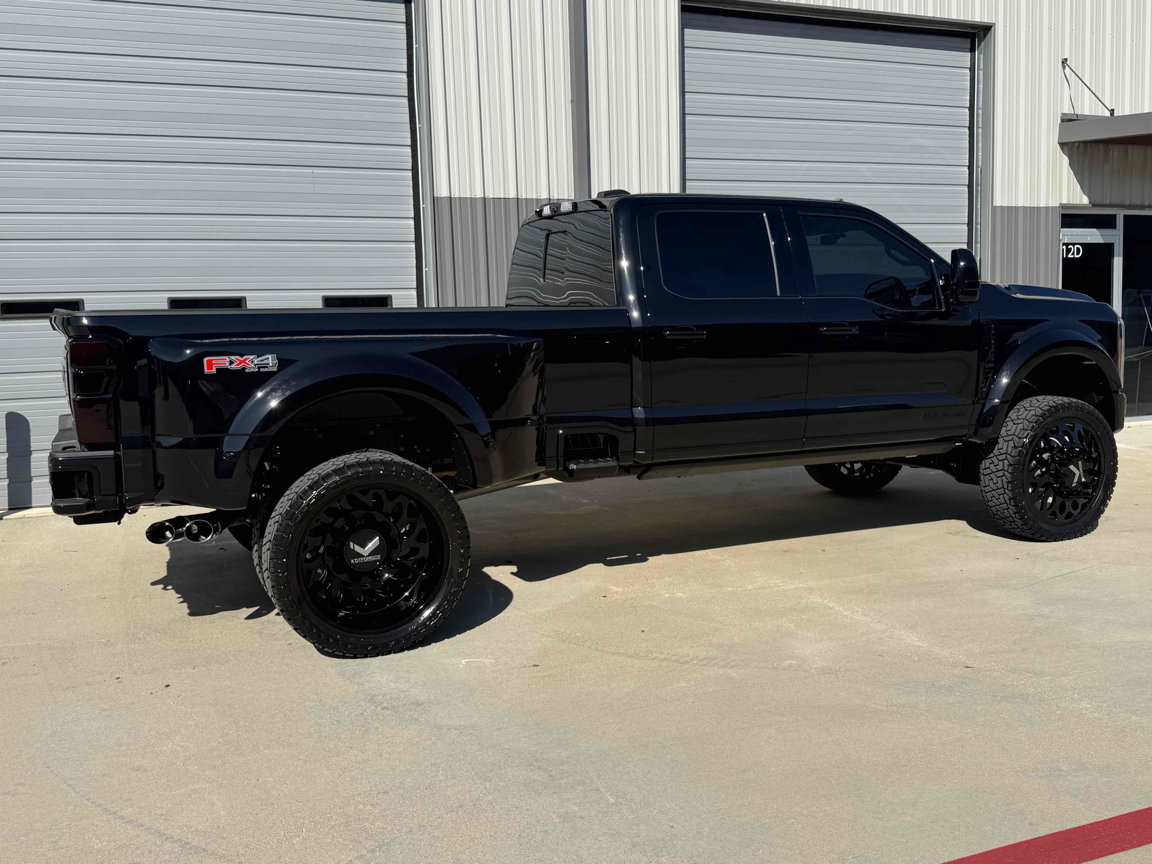 Used 2027 Ford F450 Platinum w/ Platinum Plus Package AWD/4WD image 79