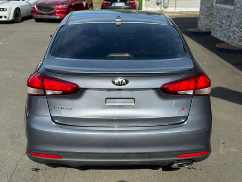 Used 2017 Kia Forte S FWD image 14