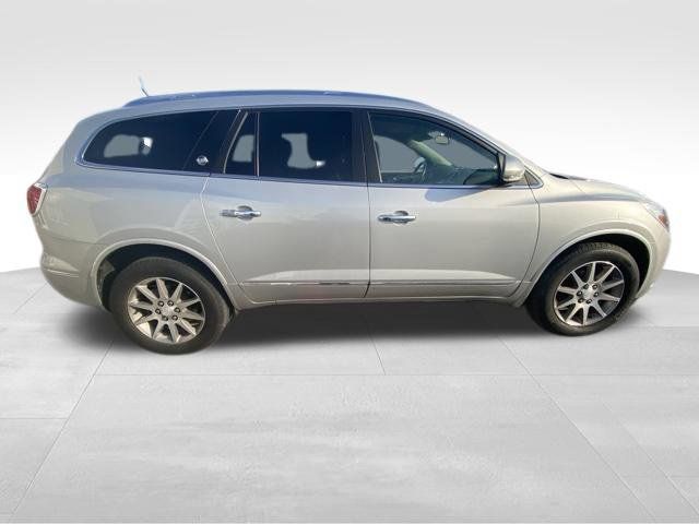 Used 2016 Buick Enclave Leather FWD image 16