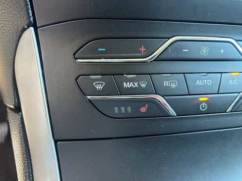 Used 2019 Ford Edge SEL w/ Equipment Group 201A AWD/4WD image 30