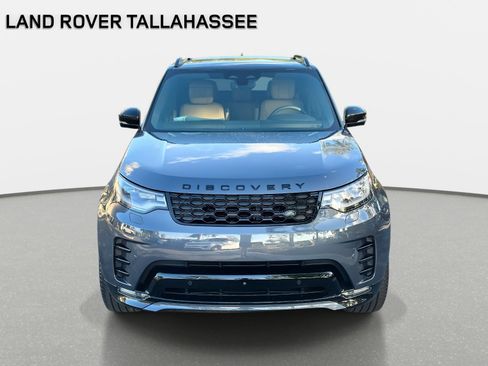 New 2026 Land Rover Discovery Dynamic SE image 2