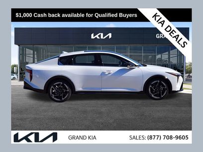 New 2025 Kia K4 GT-Line w/ GT-Line Premium Package
