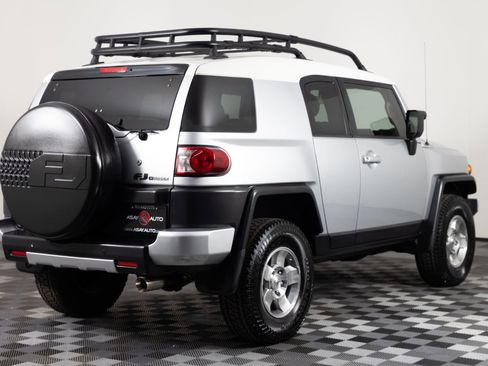 Used 2008 Toyota FJ Cruiser 4WD image 7