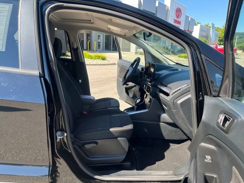 Used 2021 Ford EcoSport SE FWD image 12