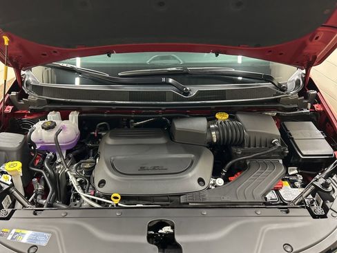 New 2026 Chrysler Pacifica Select FWD image 16
