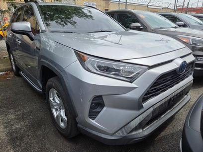 Used 2021 Toyota RAV4 XLE w/ XLE Grade Weather Package