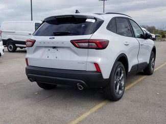 New 2026 Ford Escape ST-Line w/ Cold Weather Package video 3