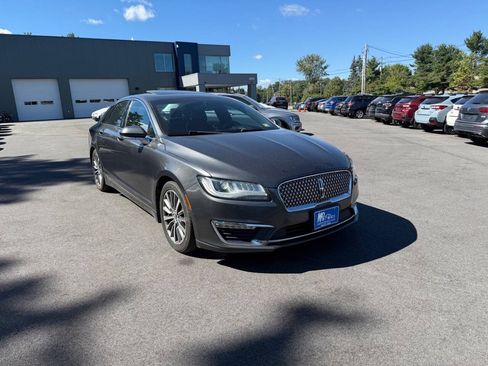 Used 2017 Lincoln MKZ Select w/ Select Plus Package AWD/4WD image 6