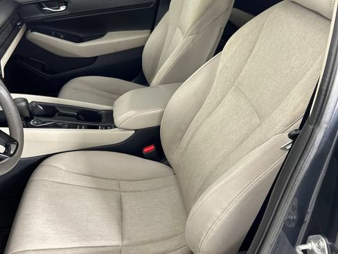 Used 2024 Honda Accord EX image 11