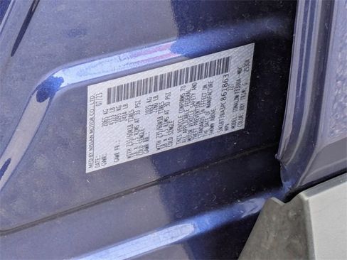 Used 2023 Nissan Rogue SV image 36