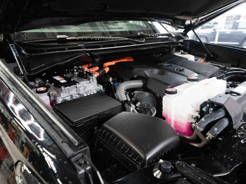 Certified 2025 Toyota Tundra TRD Pro image 32