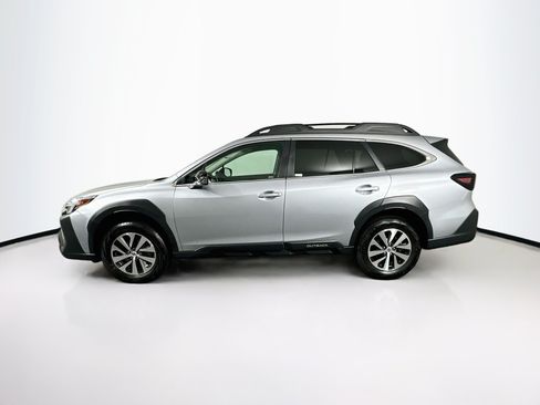 Used 2025 Subaru Outback Premium w/ Popular Package #1A AWD/4WD image 4