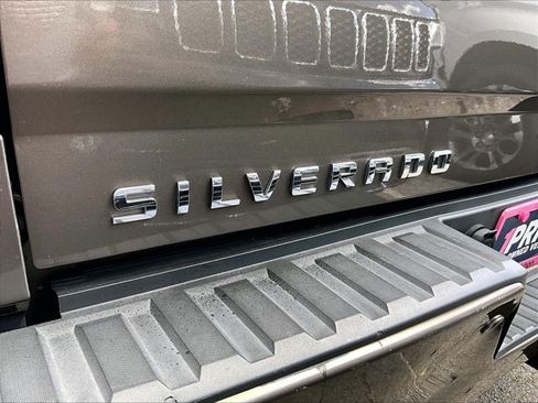 Used 2014 Chevrolet Silverado 1500 High Country w/ High Country Premium Package AWD/4WD image 30