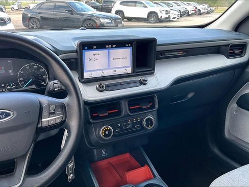 Used 2024 Ford Maverick XLT FWD image 9
