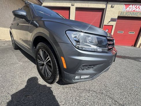 Used 2019 Volkswagen Tiguan SEL AWD/4WD image 11