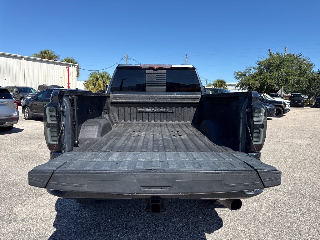 Used 2020 GMC Sierra 2500 Denali w/ Denali Ultimate Package AWD/4WD image 29
