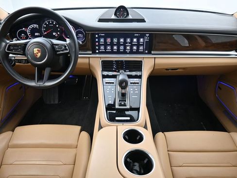 Certified 2023 Porsche Panamera 4S image 6