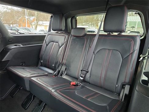 Used 2023 Ford Expedition Max Limited image 28
