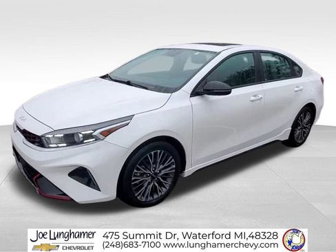 Used 2023 Kia Forte GT-Line w/ GT-Line Premium Package image 4