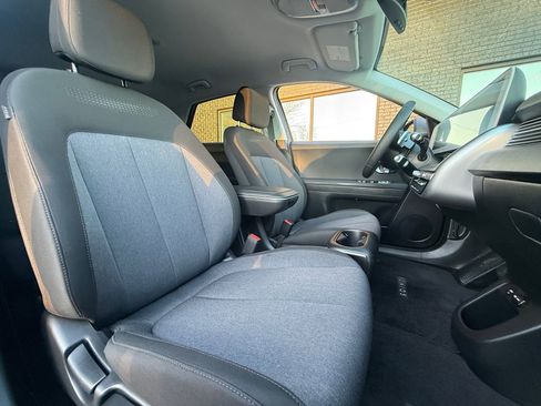 Used 2024 Hyundai Ioniq 5 SEL image 5