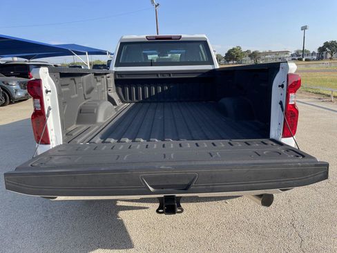Used 2025 Chevrolet Silverado 3500 W/T w/ WT/CX Safety Package AWD/4WD image 22