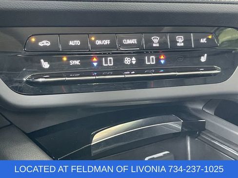 Certified 2023 Buick Envision Essence w/ Sport Touring Package AWD/4WD image 17
