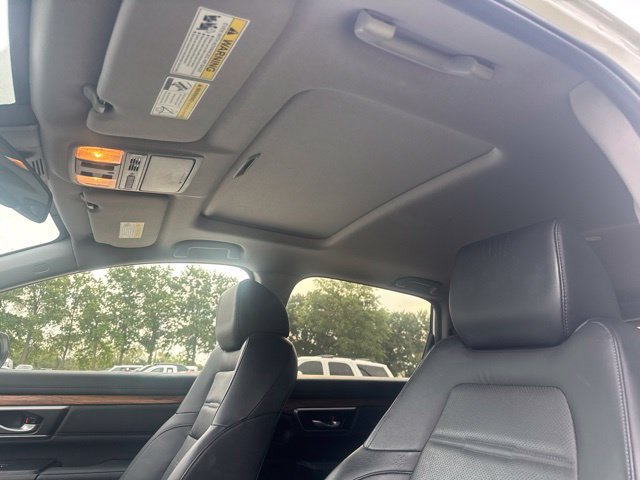 Used 2020 Honda CR-V Touring image 7