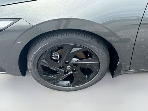 New 2026 Hyundai Elantra Sport w/ Cargo Package FWD image 23