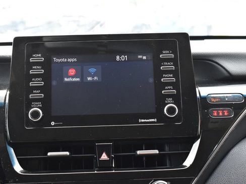 Used 2021 Toyota Camry SE FWD image 28