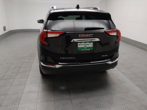Used 2024 GMC Terrain SLT AWD/4WD image 6