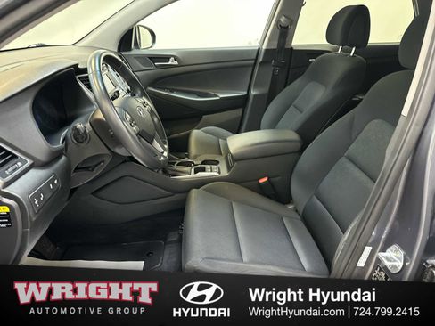 Used 2017 Hyundai Tucson Sport image 11