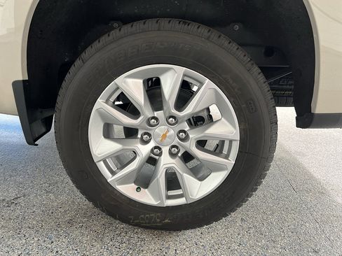 New 2026 Chevrolet Silverado 1500 Custom RWD image 33
