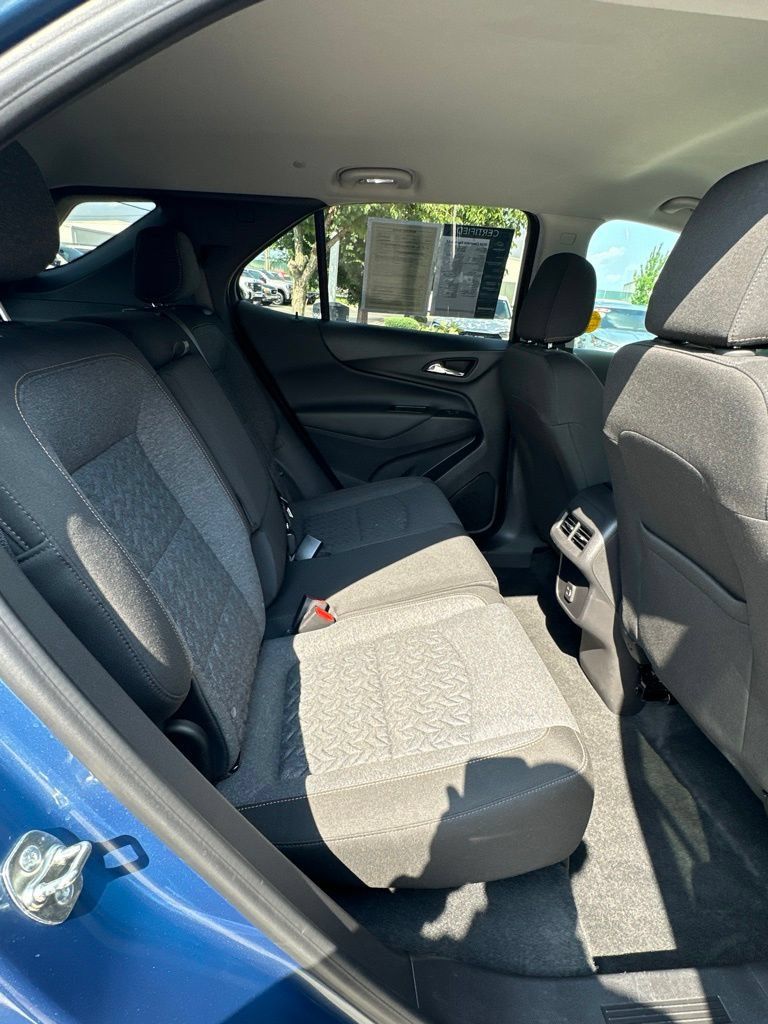 Certified 2024 Chevrolet Equinox LT w/ LPO, Floor Liner Package FWD image 10