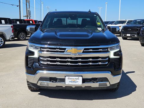 Used 2023 Chevrolet Silverado 1500 LTZ w/ LTZ Premium Package image 8