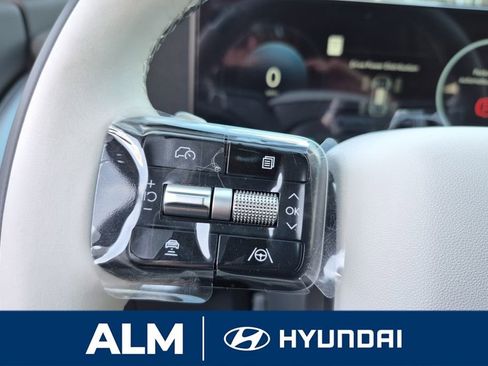 New 2026 Hyundai Ioniq 9 Calligraphy AWD/4WD image 32