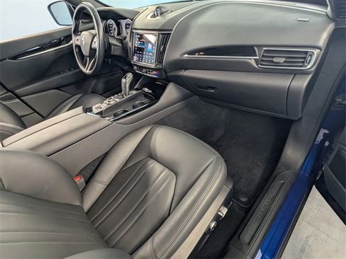 Used 2022 Maserati Levante Modena image 17