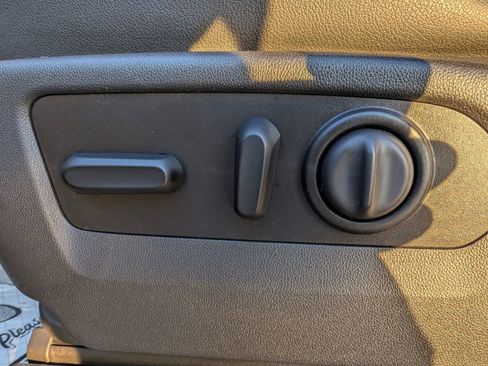 Used 2021 GMC Sierra 1500 AT4 image 11