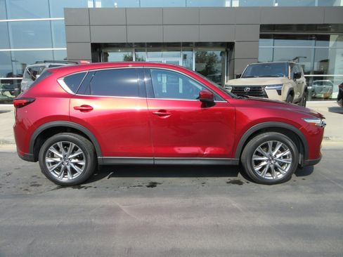 Used 2020 MAZDA CX-5 Grand Touring w/ GT Premium Package AWD/4WD image 12