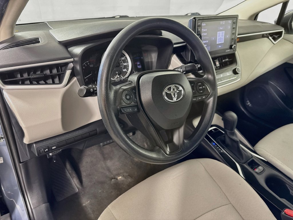 Used 2022 Toyota Corolla LE FWD image 9