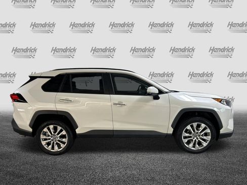 Used 2019 Toyota RAV4 Limited FWD image 10