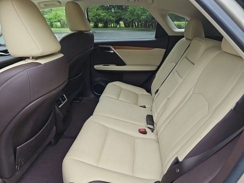 Used 2019 Lexus RX 350 AWD w/ Navigation Package image 17