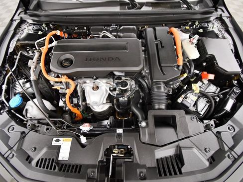 Certified 2025 Honda Accord Sport image 12
