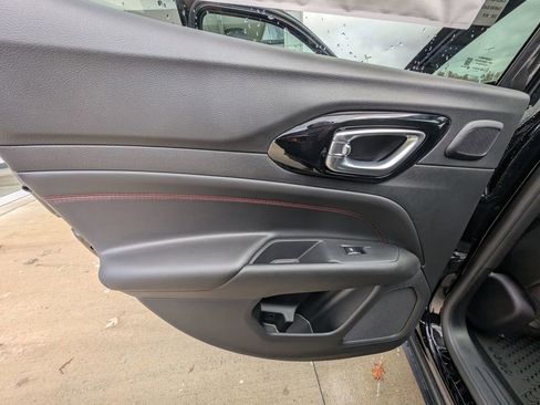 New 2026 Jeep Compass Trailhawk w/ Sun, Sound & Navigation Group image 37