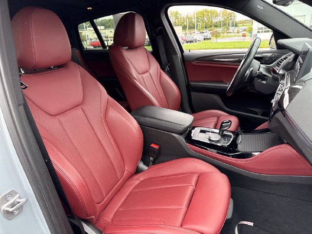 Used 2023 BMW X4 M40i w/ Premium Package AWD/4WD image 13