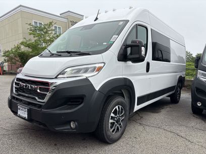 New 2026 RAM ProMaster 2500 w/ Crew Van Package