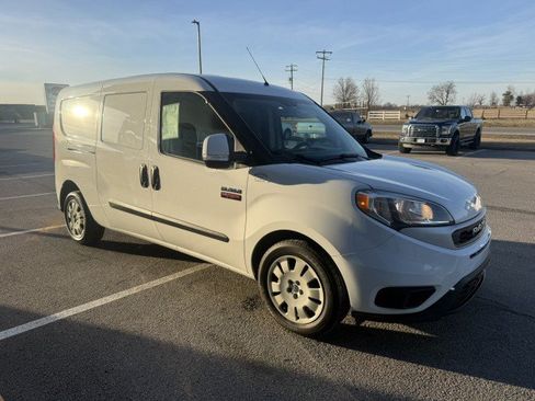 Used 2021 RAM ProMaster City Tradesman SLT FWD image 4