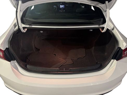 Used 2022 Chevrolet Malibu LT image 9